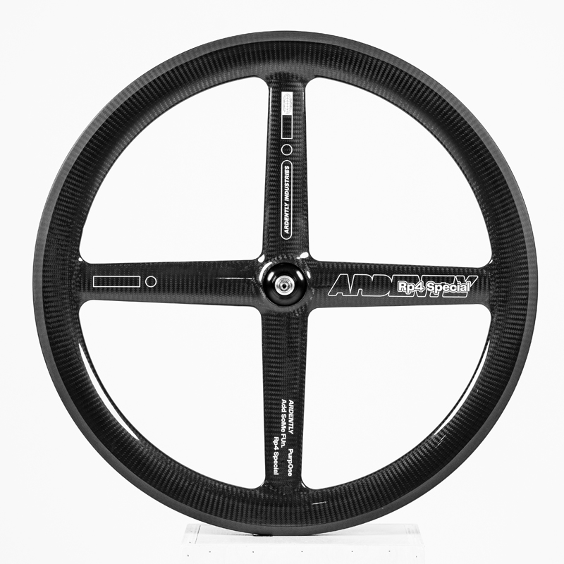 아르덴트리 뉴 700C 튜블리스 4 스포크 풀 카본 휠 - Quality Cycling Gear 리뷰 및 가격